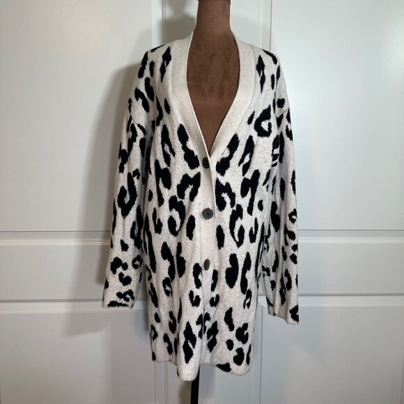 Leopard Print Long Line V-Neck Button Front Cardigan by Something Navy - M - Picture 6 of 12